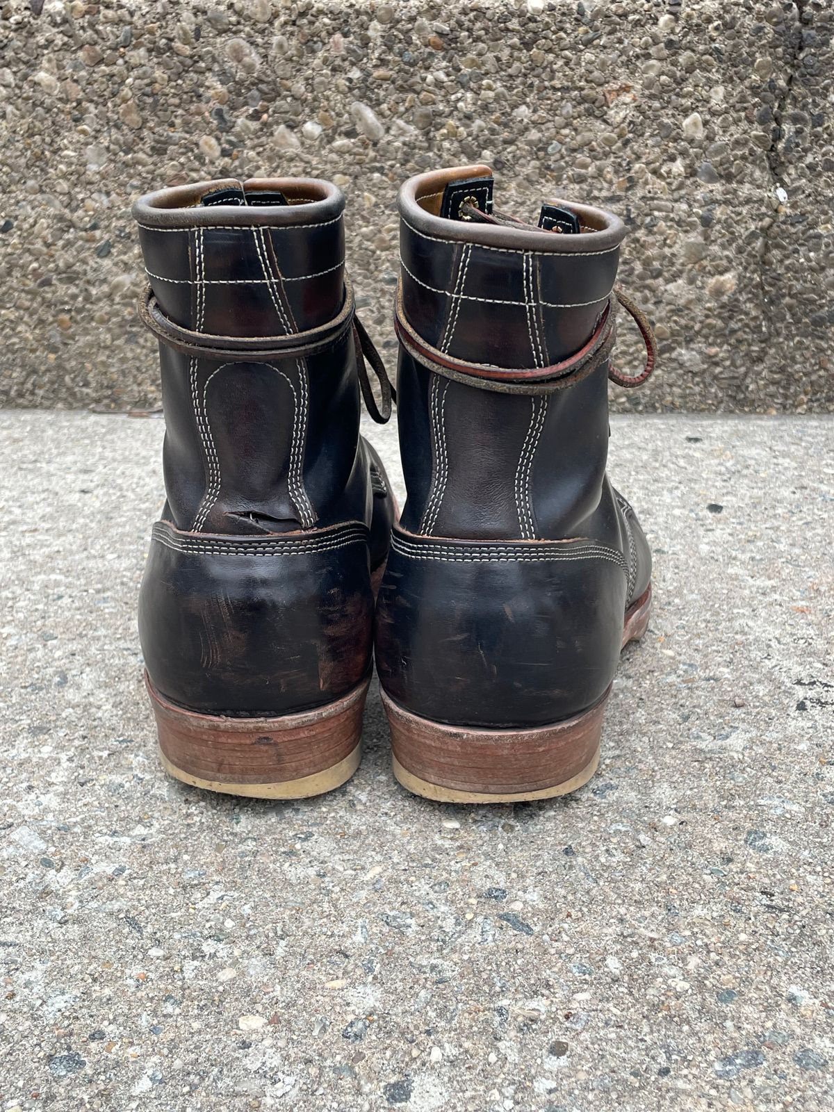 Photo by solestandcool on February 2, 2025 of the Role Club Underdogs in Shinki Hand-Finished Black Horsehide.
