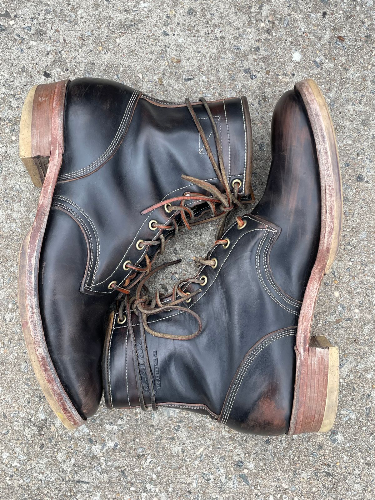 Photo by solestandcool on February 2, 2025 of the Role Club Underdogs in Shinki Hand-Finished Black Horsehide.