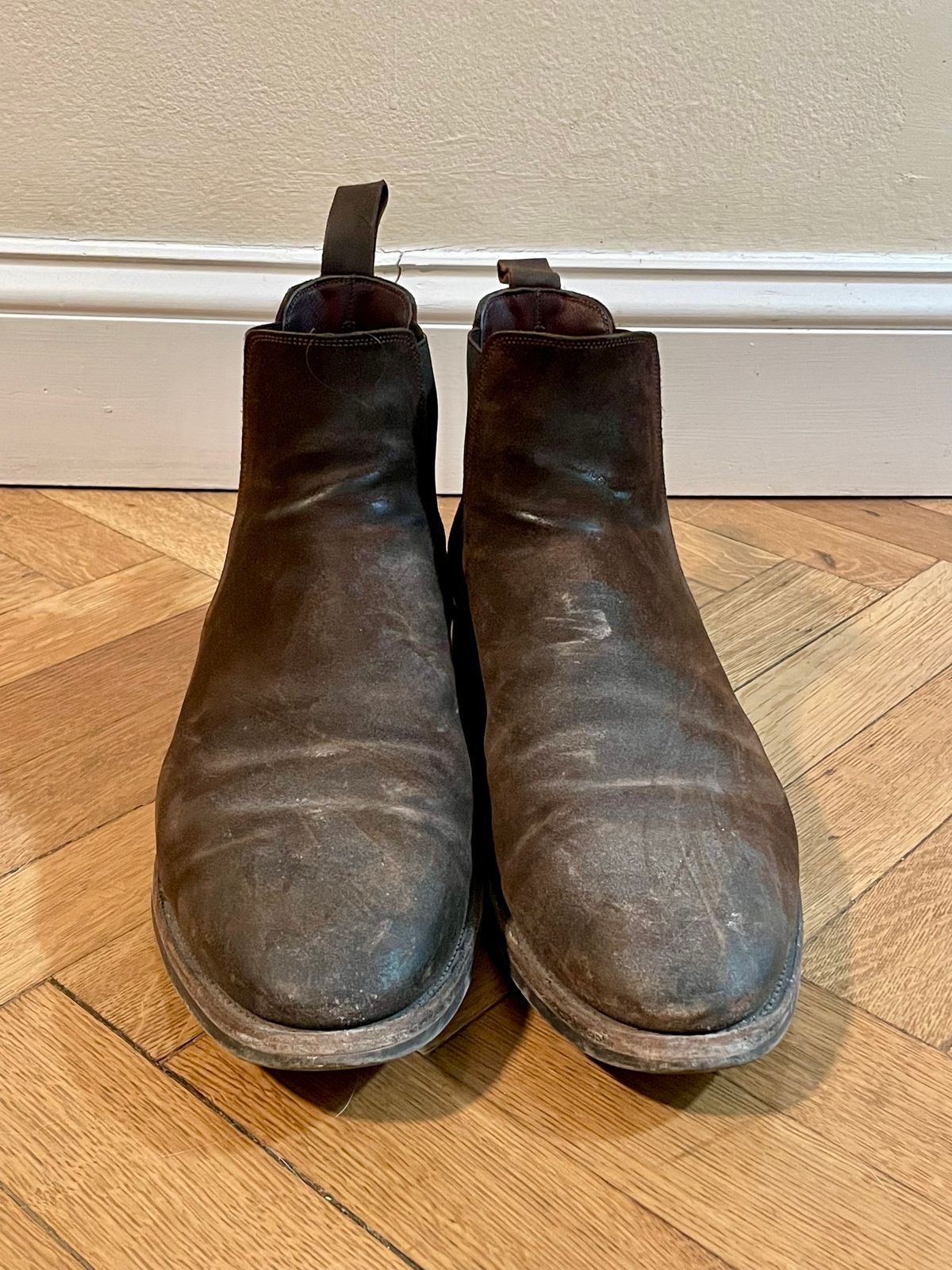 Photo by solestandcool on February 5, 2026 of the Edward Green Govan in Iron Waxed Suede.