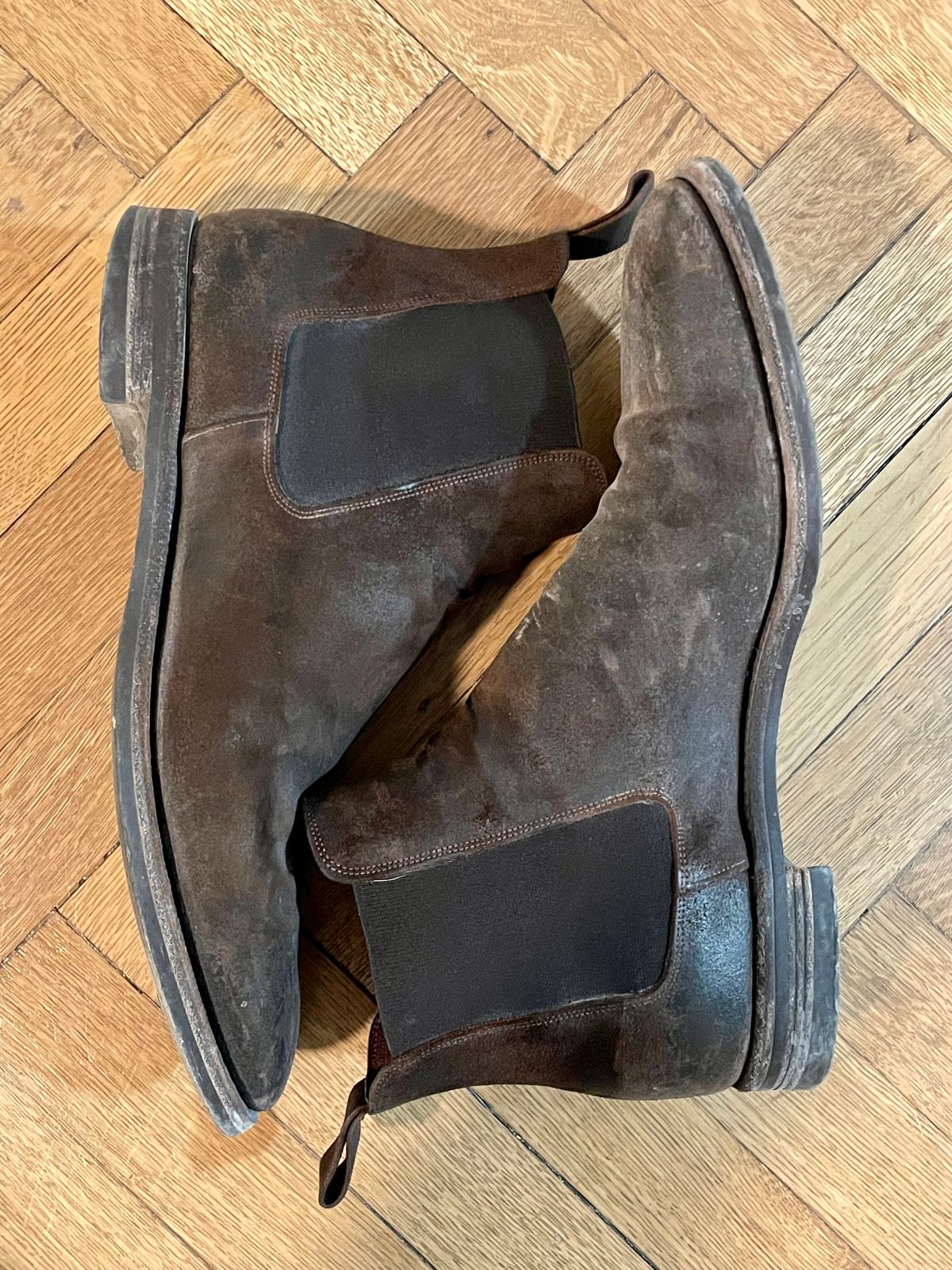 Photo by solestandcool on February 5, 2026 of the Edward Green Govan in Iron Waxed Suede.