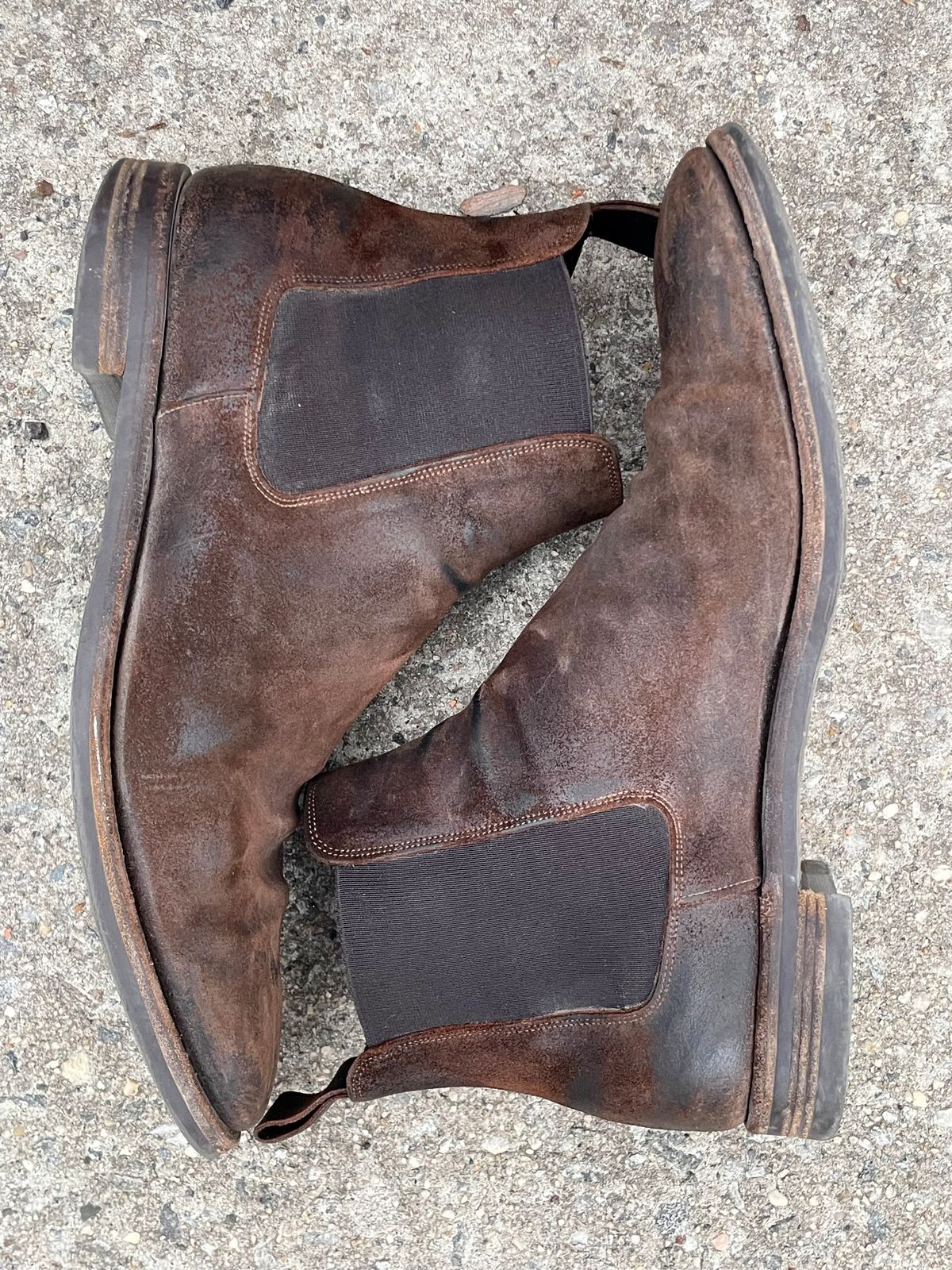 Photo by solestandcool on April 1, 2026 of the Edward Green Govan in Iron Waxed Suede.