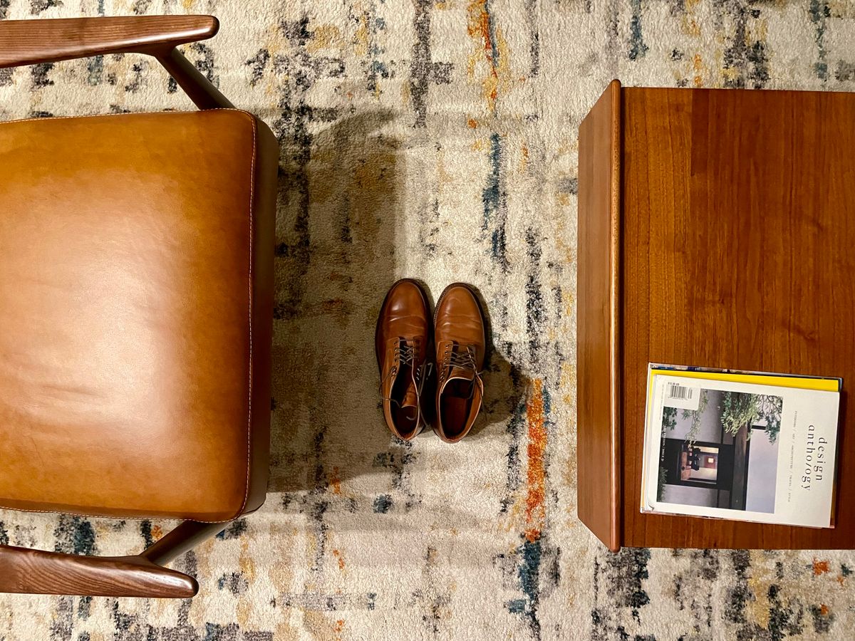 Photo by solestandcool on October 5, 2022 of the Grant Stone Edward Boot in Horween Honey Glazed Shell Cordovan.