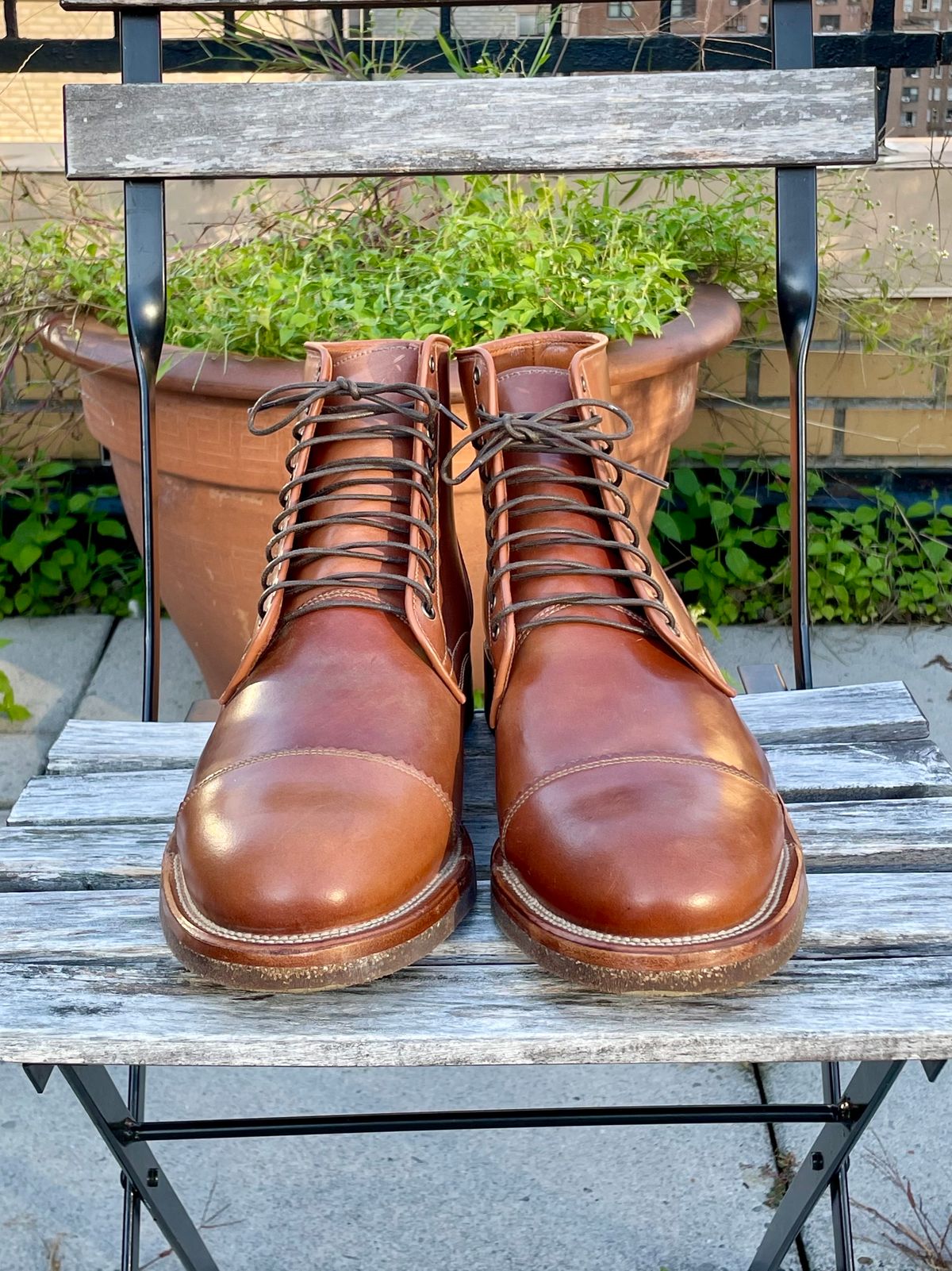 Photo by solestandcool on October 4, 2023 of the Viberg Service Boot PCT in Horween Natural Shell Cordovan.