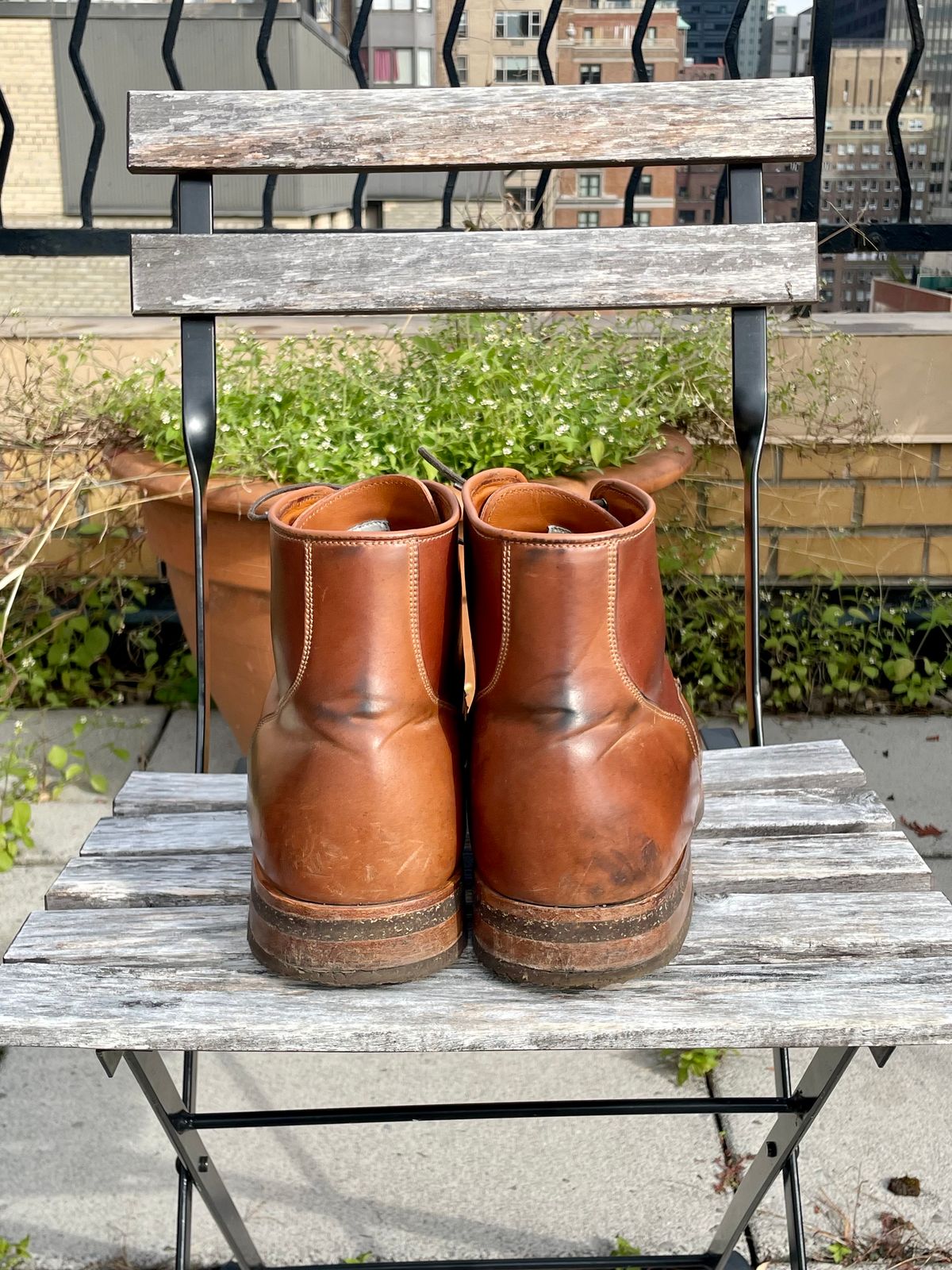 Photo by solestandcool on November 5, 2023 of the Viberg Service Boot PCT in Horween Natural Shell Cordovan.