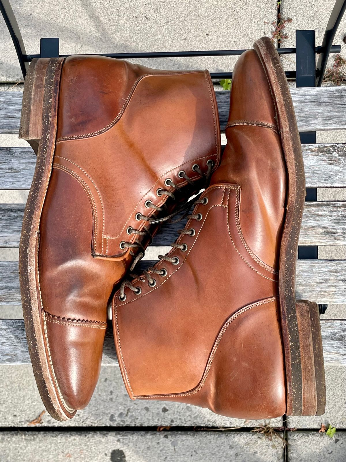 Photo by solestandcool on November 5, 2023 of the Viberg Service Boot PCT in Horween Natural Shell Cordovan.