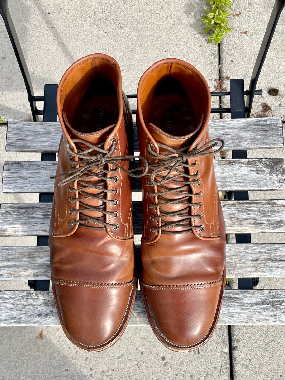 Photo by solestandcool on November 5, 2023 of the Viberg Service Boot PCT in Horween Natural Shell Cordovan.