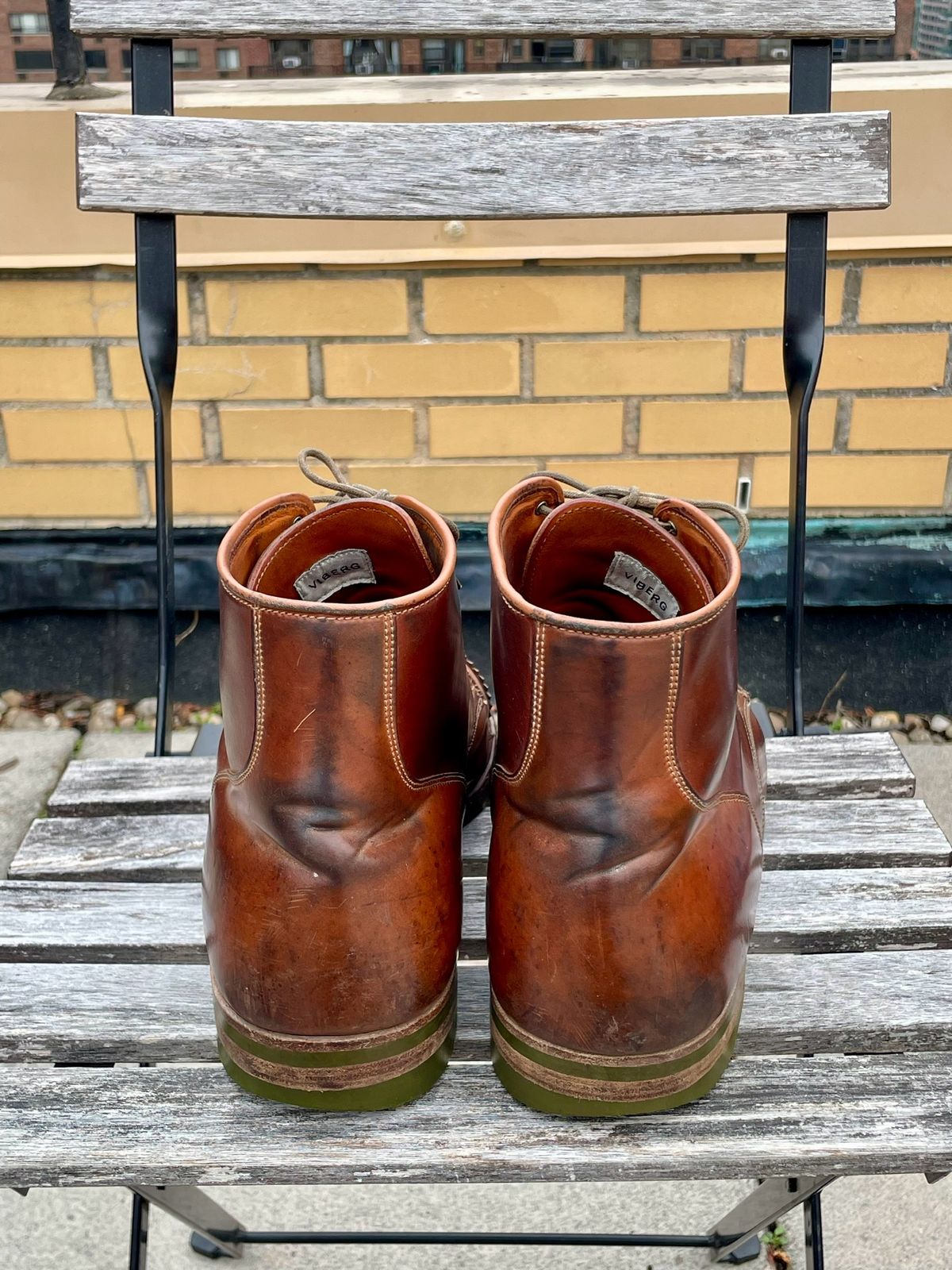 Photo by solestandcool on April 2, 2024 of the Viberg Service Boot PCT in Horween Natural Shell Cordovan.