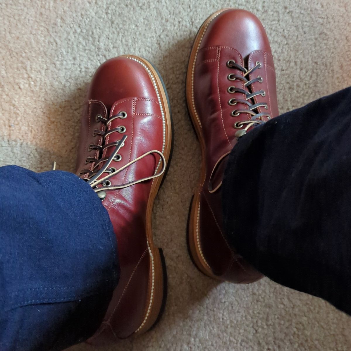 Photo by abrinson on March 6, 2023 of the Unmarked Archie Boots in Unlisted Leather.