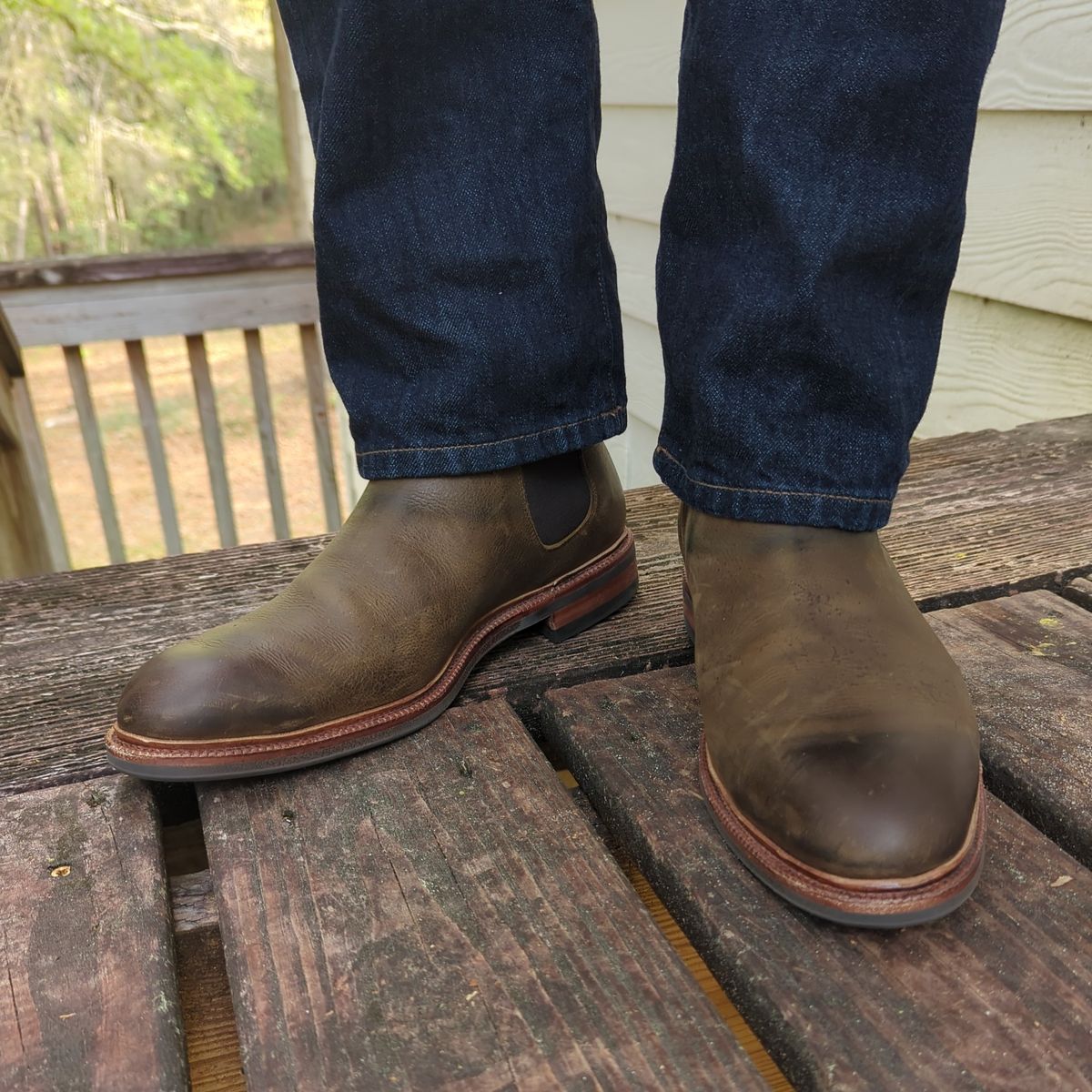 Photo by abrinson on March 7, 2023 of the Meermin Wholecut Chelsea Boot in Unknown Material.