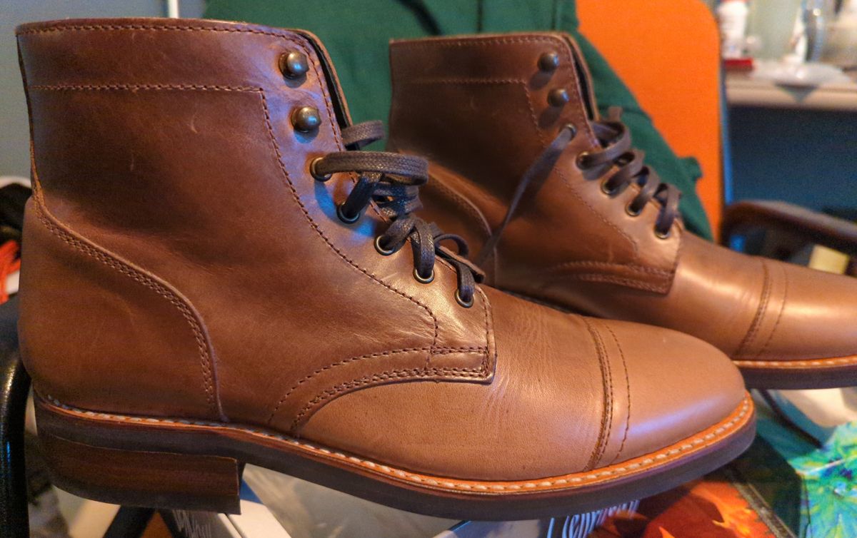 Photo by abrinson on May 9, 2022 of the Thursday Captain in Horween Natural Chromexcel.