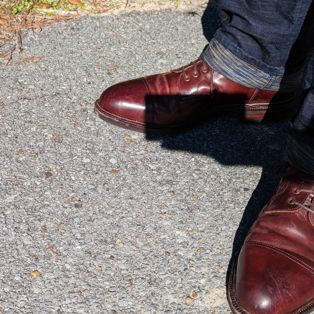 Photo by abrinson on January 1, 2023 of the Meermin Jumper Boot in Burgundy Heritage Shell Cordovan.