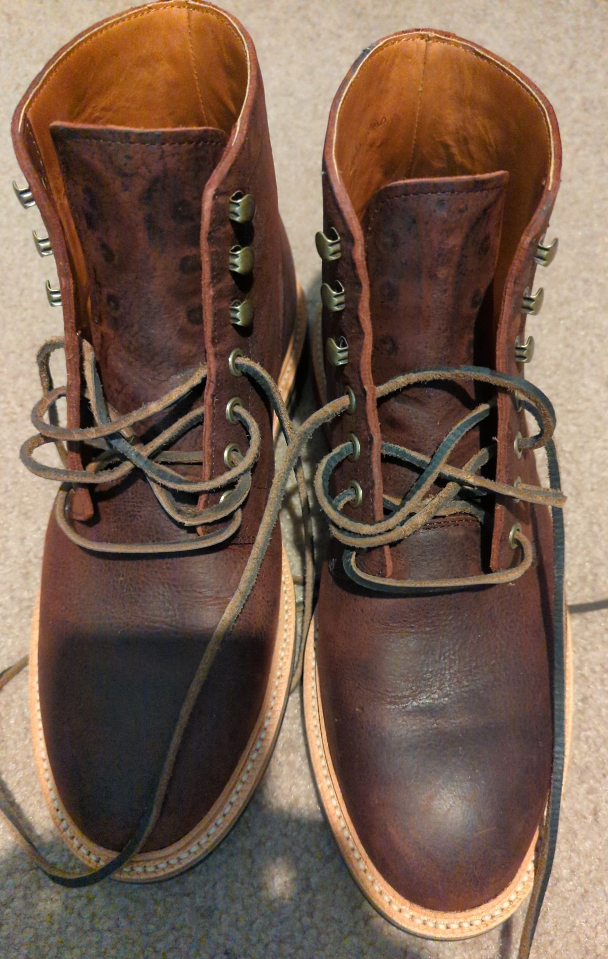 Photo by abrinson on May 5, 2022 of the Grant Stone Diesel Boot in C.F. Stead Dark Burgundy Classic Kudu.