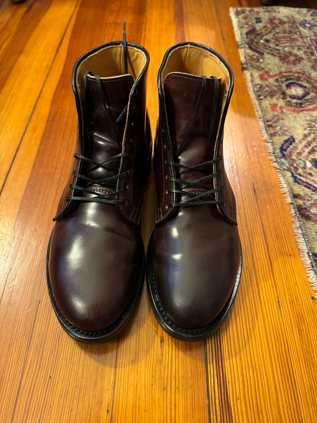 Photo by neerja27 on November 1, 2023 of the Viberg Unknown Model in Horween Color 8 Shell Cordovan.