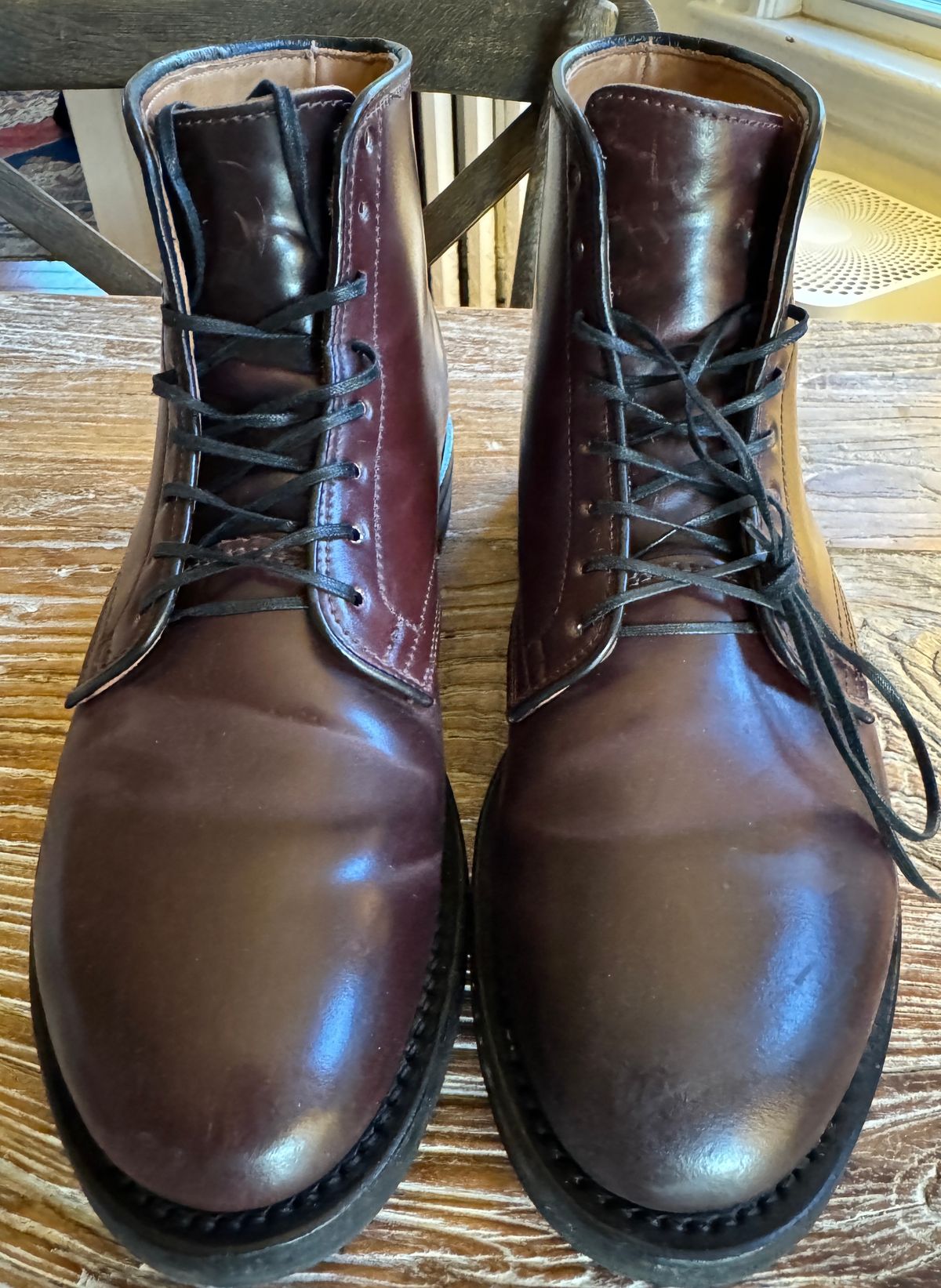 Photo by neerja27 on January 2, 2024 of the Viberg Unknown Model in Horween Color 8 Shell Cordovan.