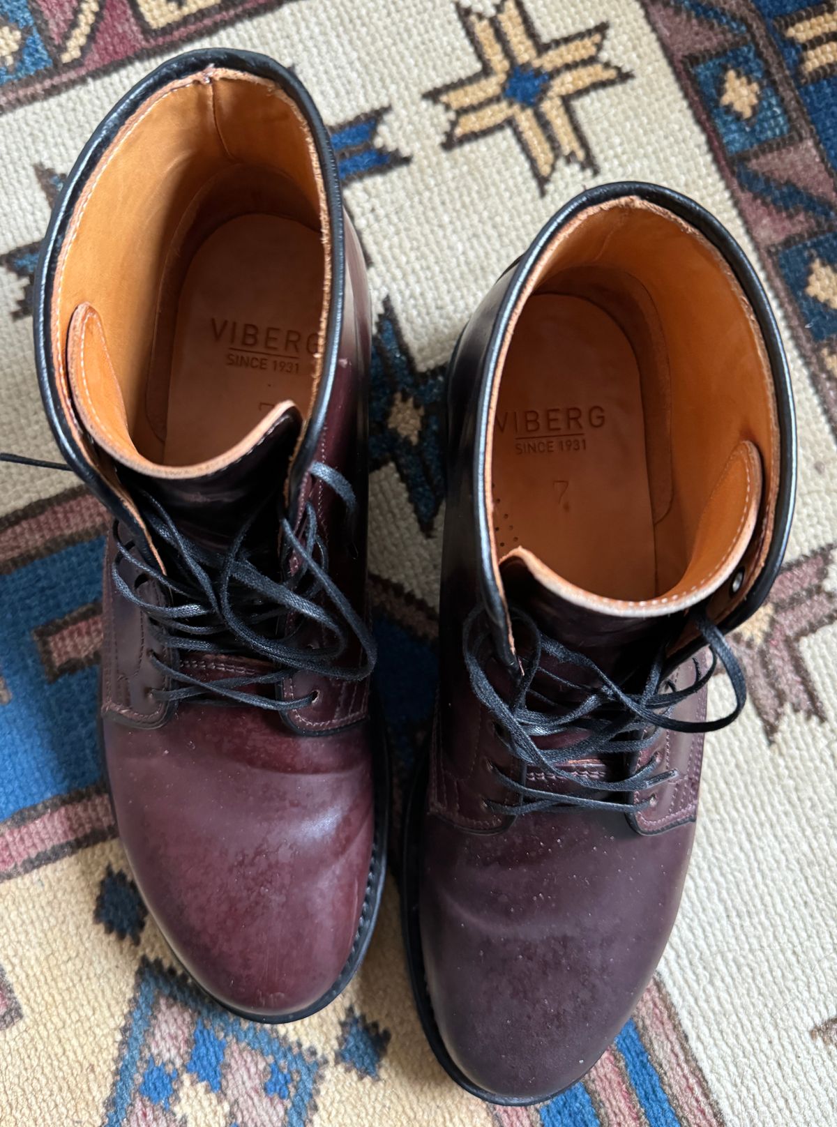 Photo by neerja27 on February 5, 2024 of the Viberg Unknown Model in Horween Color 8 Shell Cordovan.
