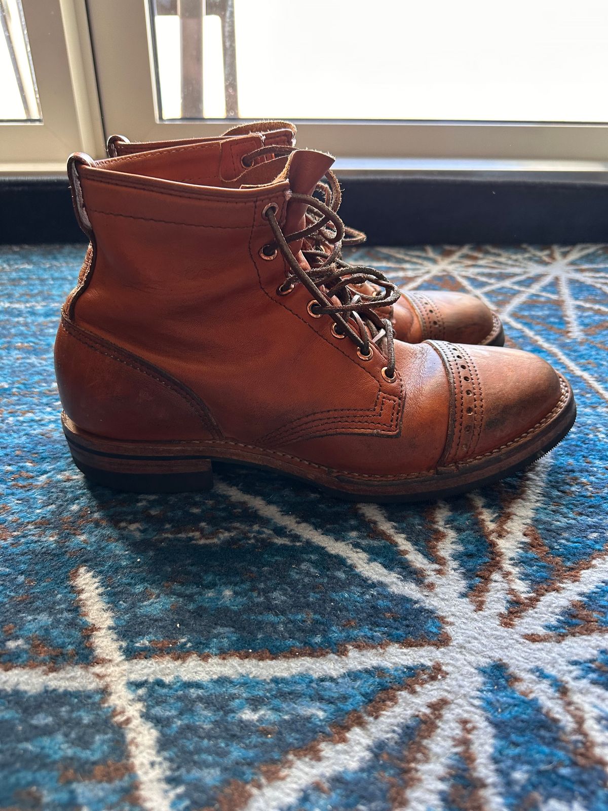 Photo by stl002 on January 5, 2023 of the Wesco Hendrik in Horween Natural Essex.