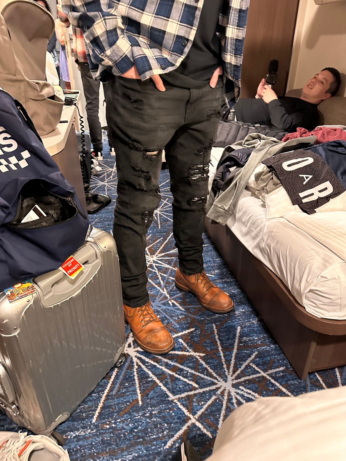 Photo by stl002 on February 3, 2023 of the Wesco Hendrik in Horween Natural Essex.