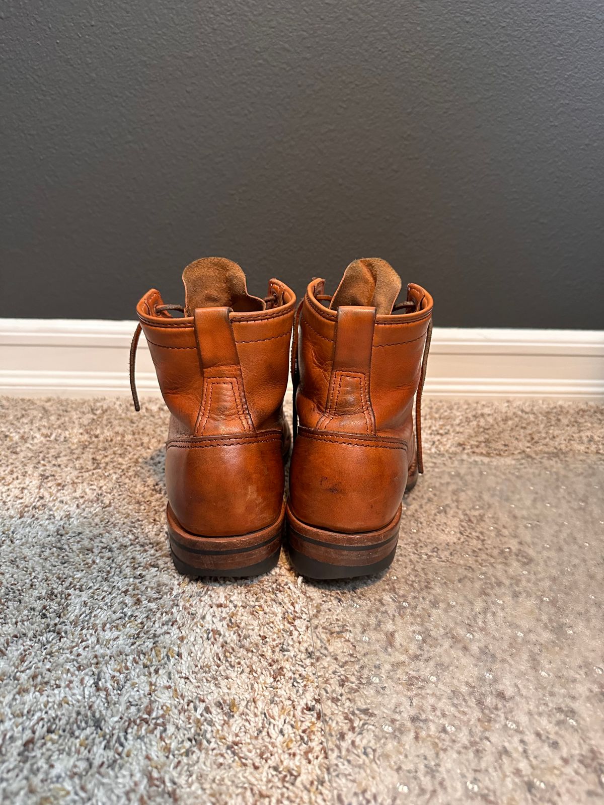 Photo by stl002 on March 5, 2023 of the Wesco Hendrik in Horween Natural Essex.