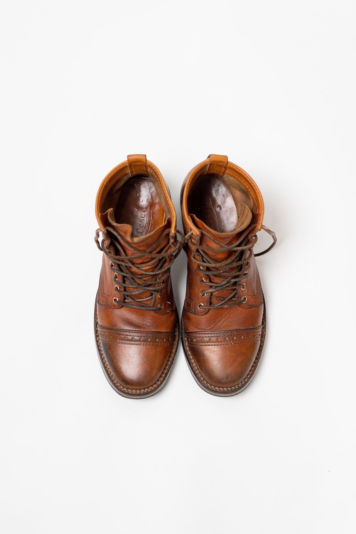 Photo by stl002 on April 5, 2023 of the Wesco Hendrik in Horween Natural Essex.