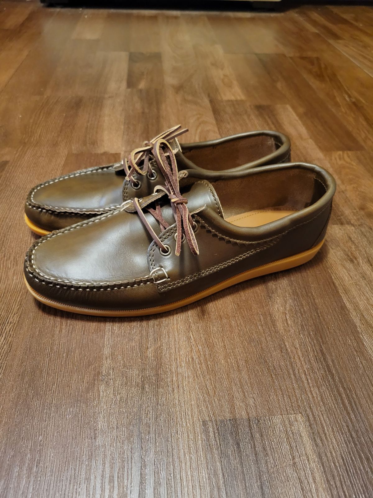 Photo by MagicBeardMan86 on October 1, 2023 of the Quoddy Blucher in Horween Olive Chromexcel.