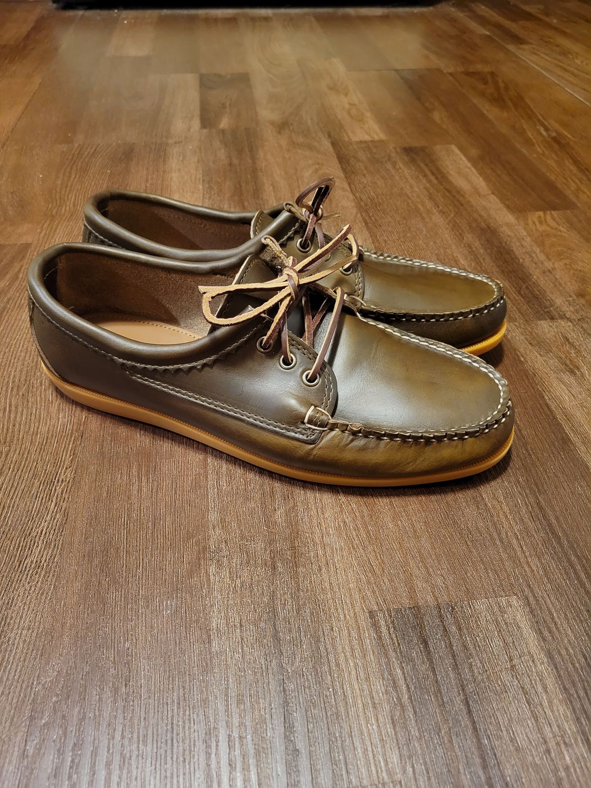 Photo by MagicBeardMan86 on October 1, 2023 of the Quoddy Blucher in Horween Olive Chromexcel.