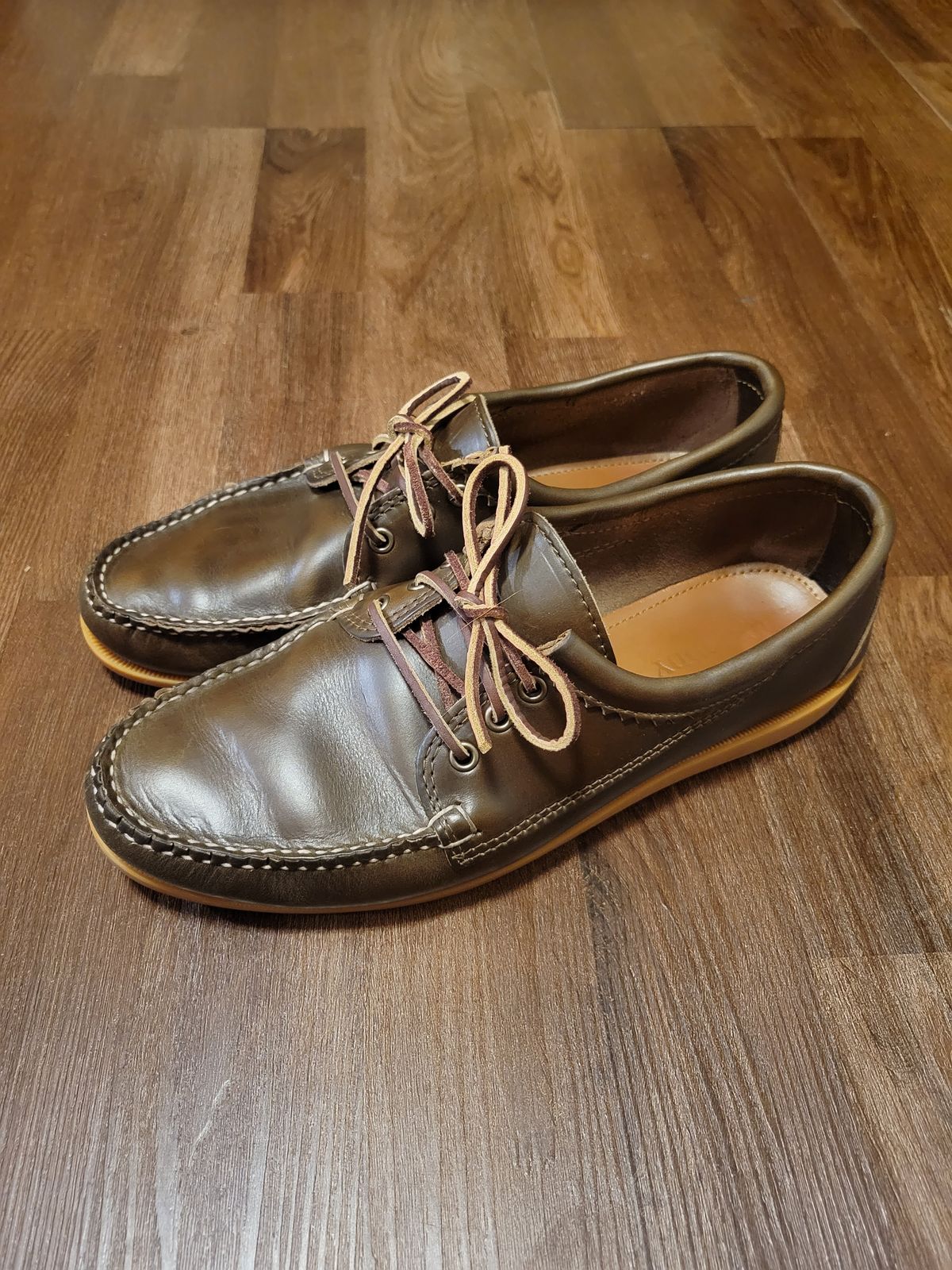 Photo by MagicBeardMan86 on November 4, 2023 of the Quoddy Blucher in Horween Olive Chromexcel.