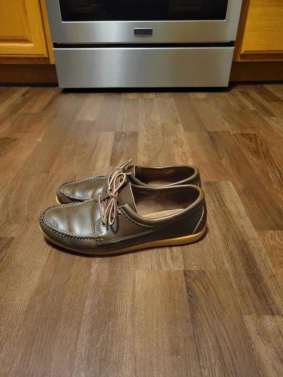 Photo by MagicBeardMan86 on February 1, 2024 of the Quoddy Blucher in Horween Olive Chromexcel.