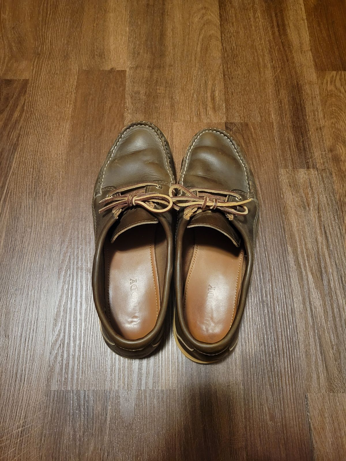 Photo by MagicBeardMan86 on March 4, 2024 of the Quoddy Blucher in Horween Olive Chromexcel.