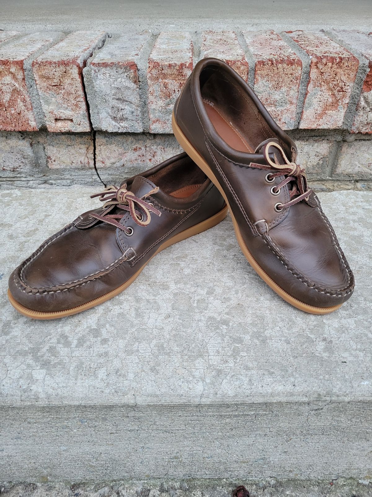 Photo by MagicBeardMan86 on April 3, 2024 of the Quoddy Blucher in Horween Olive Chromexcel.