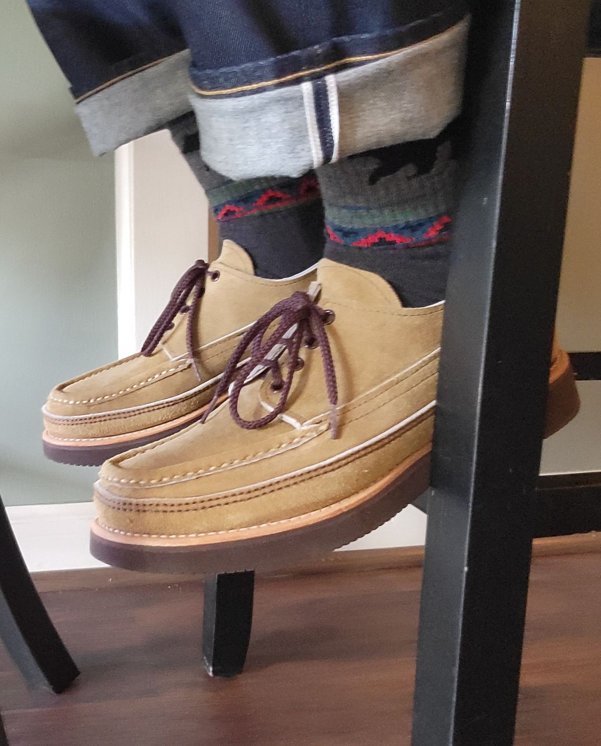 Photo by MagicBeardMan86 on October 6, 2024 of the Russell Moccasin Co. Fishing Oxford in Tan Laramie Suede.