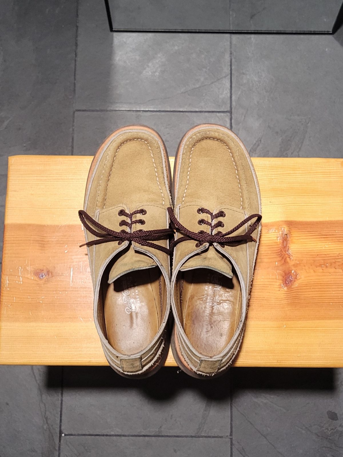 Photo by MagicBeardMan86 on March 5, 2025 of the Russell Moccasin Co. Fishing Oxford in Tan Laramie Suede.