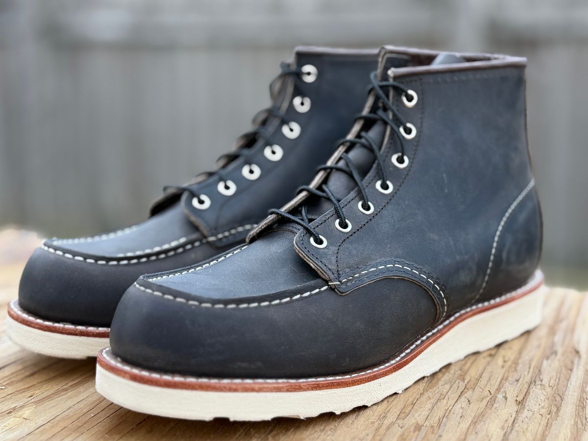 Photo by ChrisoftheW on March 12, 2026 of the Red Wing 8890 Classic Moc in S.B. Foot Charcoal Rough and Tough.