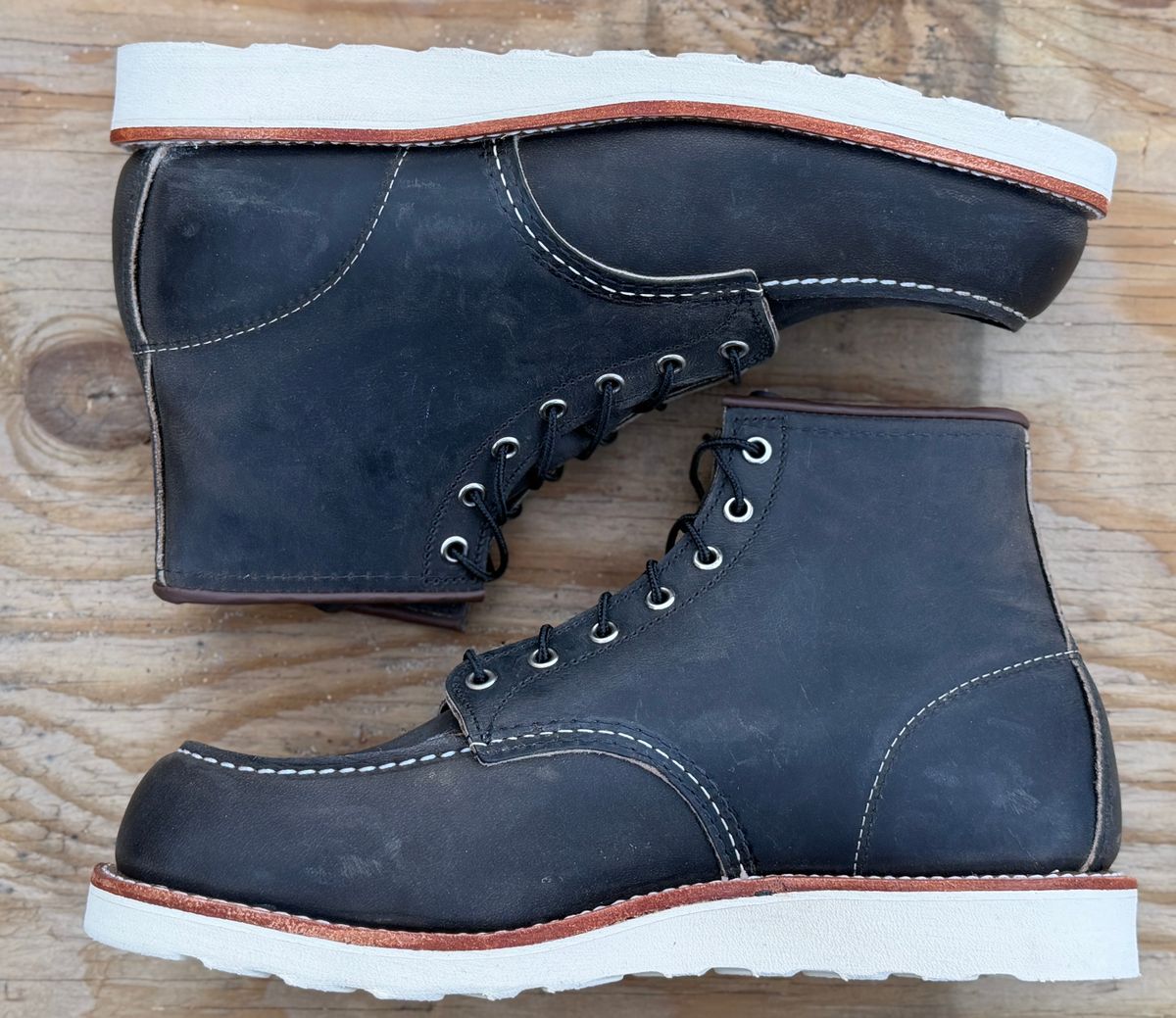 Photo by ChrisoftheW on March 12, 2026 of the Red Wing 8890 Classic Moc in S.B. Foot Charcoal Rough and Tough.