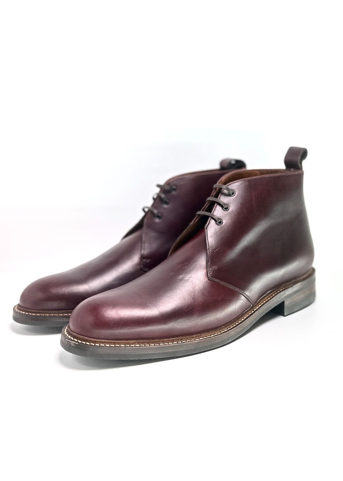 Photo by ChrisoftheW on January 3, 2024 of the Caswell Boot Company Coimbra in Horween Color 8 Chromexcel.