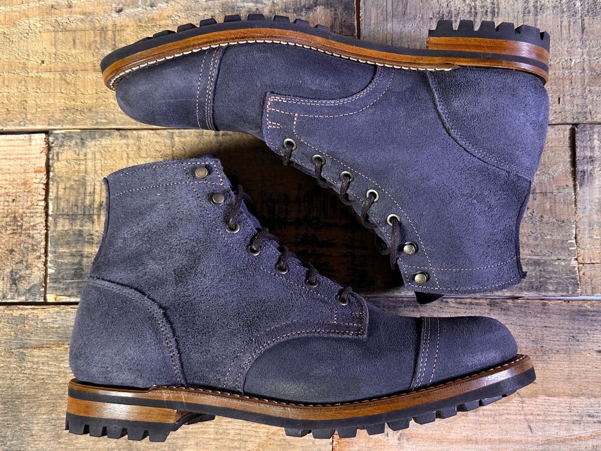 Photo by ChrisoftheW on December 7, 2024 of the Truman Cap Toe Boot in Seidel Ink Cheaha Rough Out.