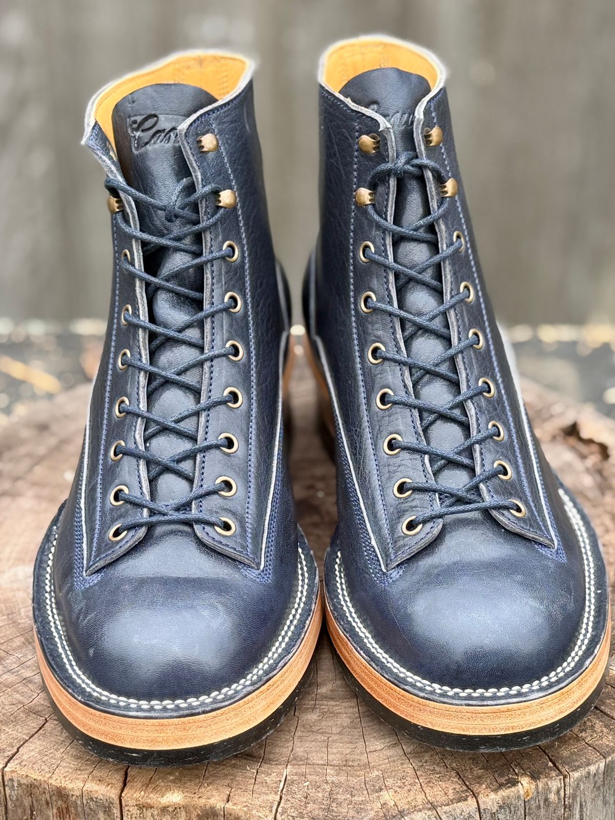 Photo by ChrisoftheW on March 24, 2026 of the Caswell Boot Company Carver in Horween Navy Aspen Horsefront.
