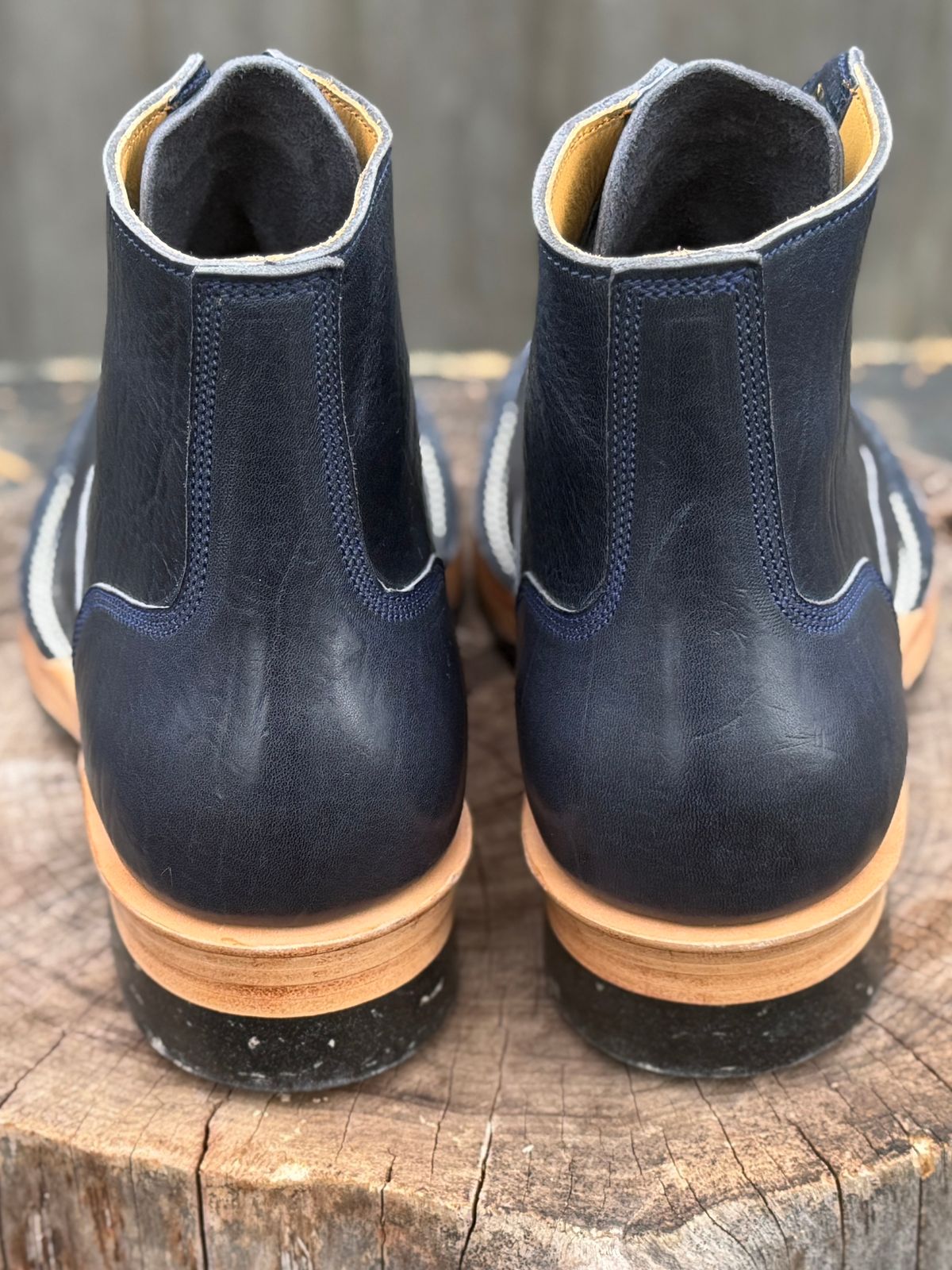 Photo by ChrisoftheW on March 24, 2026 of the Caswell Boot Company Carver in Horween Navy Aspen Horsefront.