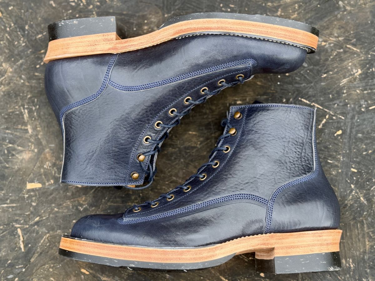 Photo by ChrisoftheW on March 24, 2026 of the Caswell Boot Company Carver in Horween Navy Aspen Horsefront.
