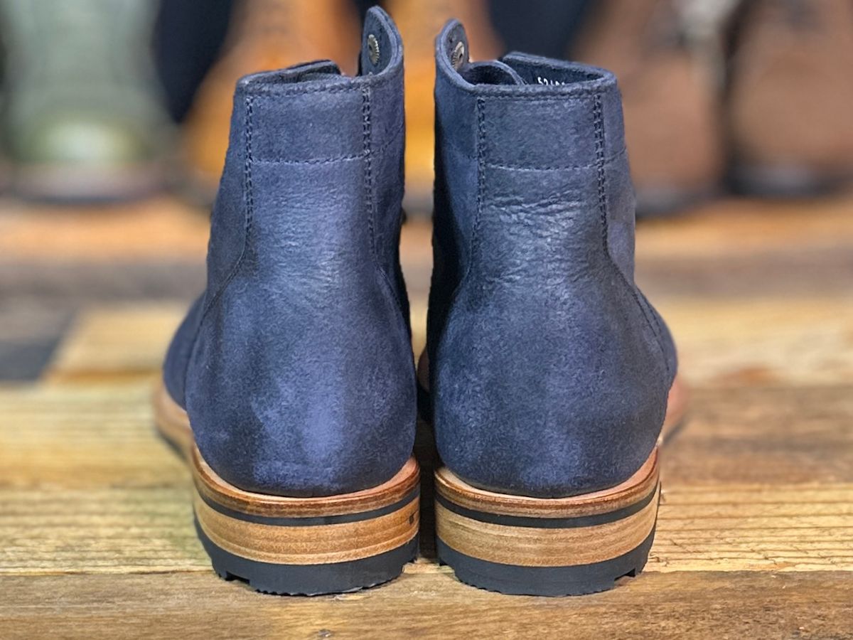 Photo by ChrisoftheW on May 30, 2025 of the Parkhurst The Richmond in C.F. Stead Blue Depths Rambler.