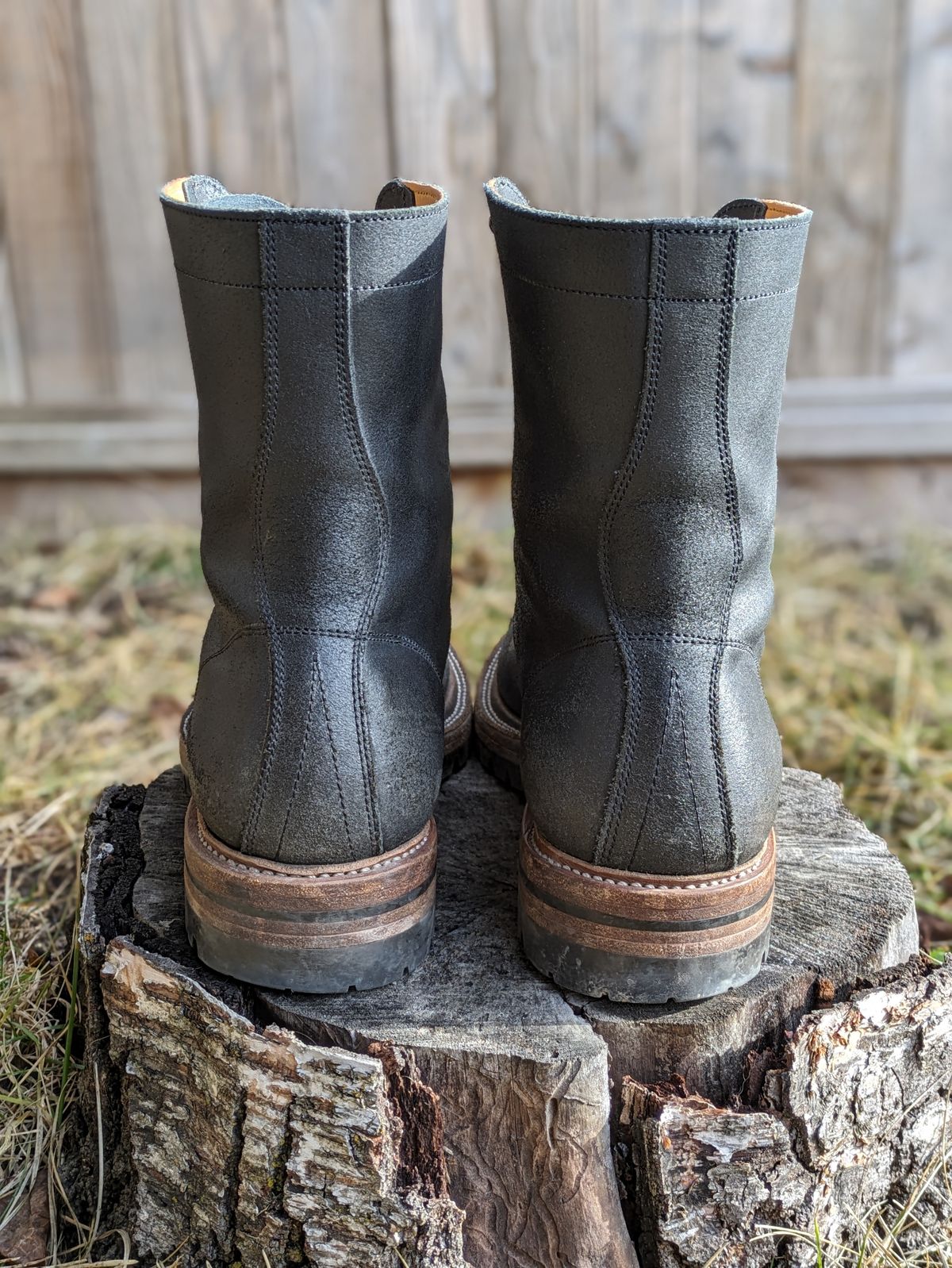 Photo by Dutch_fl on February 1, 2024 of the Prof Barnets Cleon in Indonesian Black Waxed Flesh.