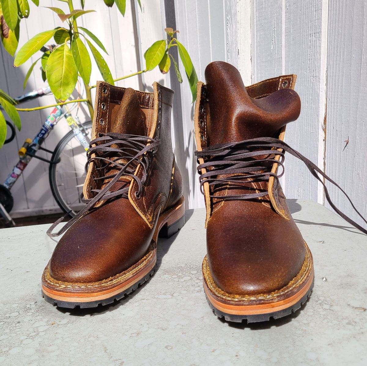 Photo by donyey on October 3, 2023 of the White's MP-Sherman Plain Toe in Horween Cinnamon Waxed Flesh.