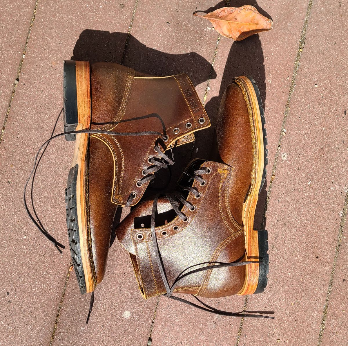 Photo by donyey on October 3, 2023 of the White's MP-Sherman Plain Toe in Horween Cinnamon Waxed Flesh.