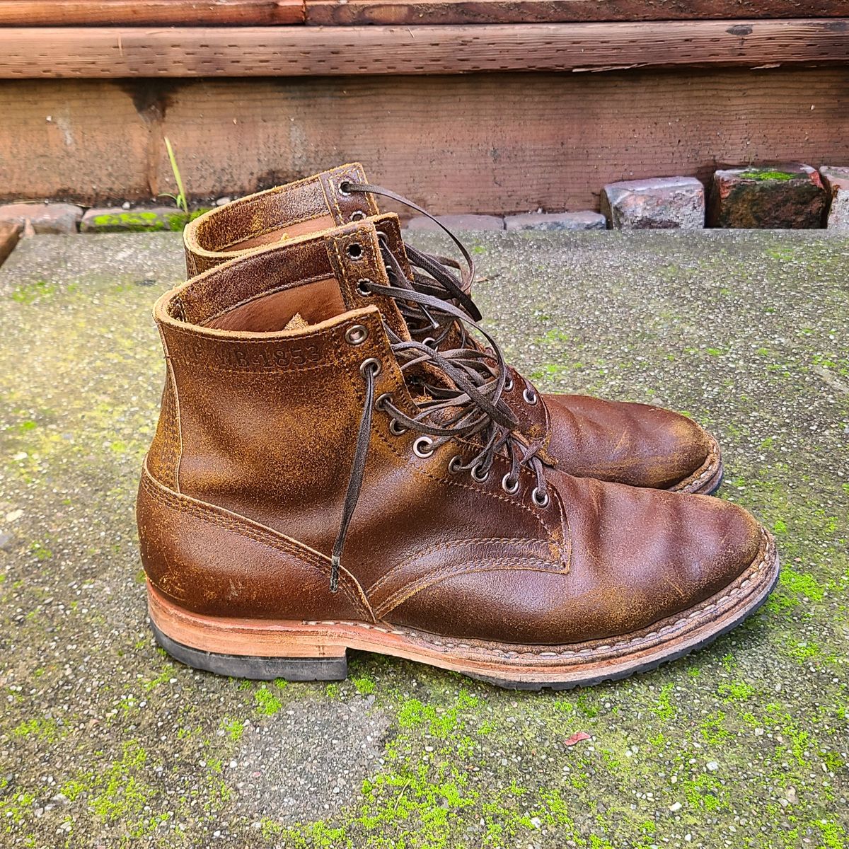 Photo by donyey on February 3, 2024 of the White's MP-Sherman Plain Toe in Horween Cinnamon Waxed Flesh.