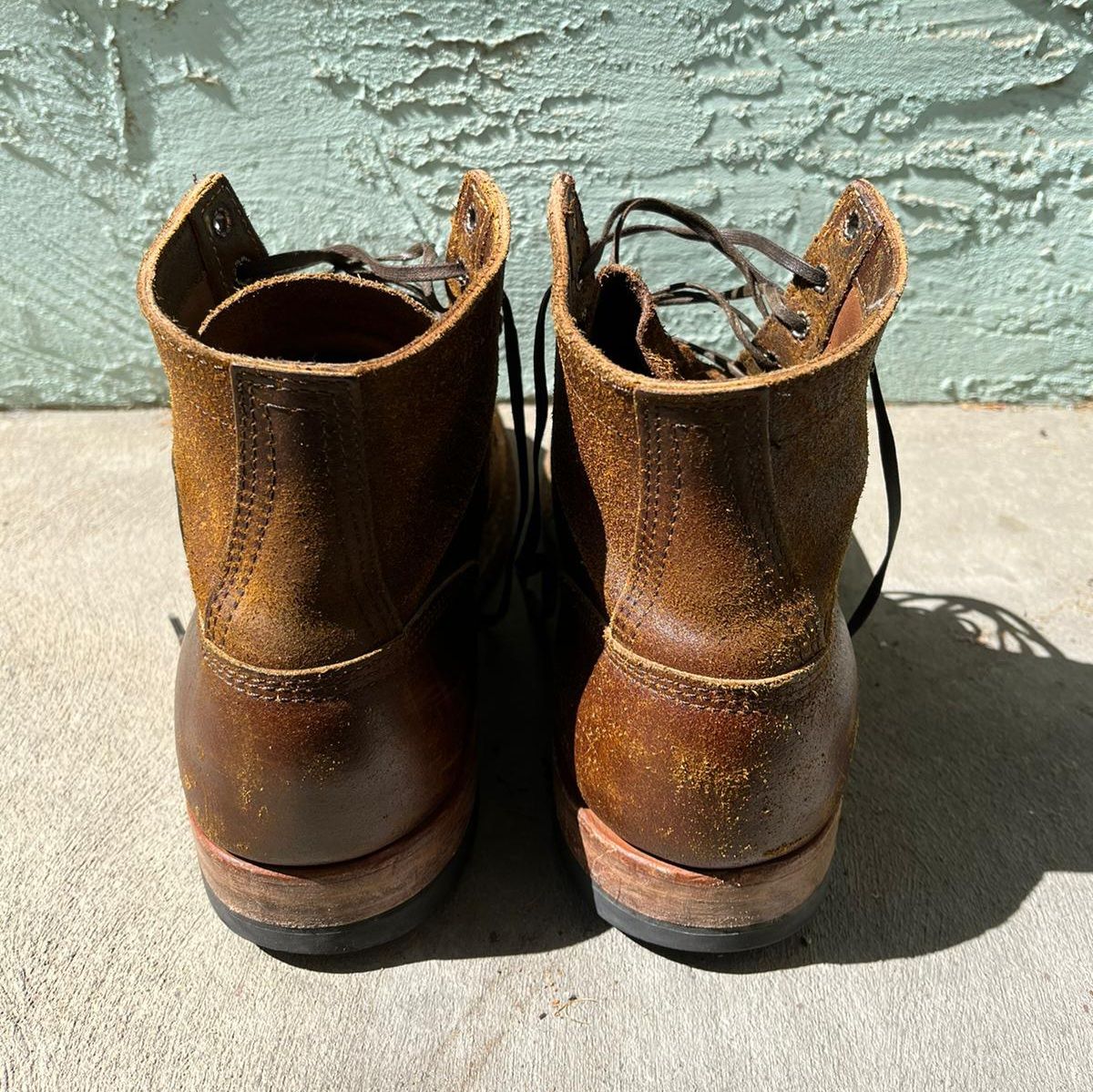 Photo by donyey on April 4, 2024 of the White's MP-Sherman Plain Toe in Horween Cinnamon Waxed Flesh.