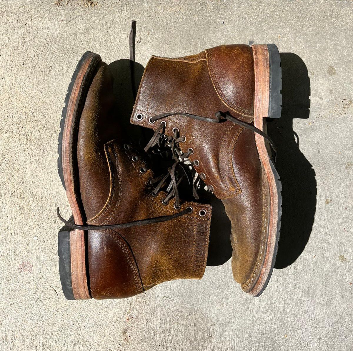 Photo by donyey on April 4, 2024 of the White's MP-Sherman Plain Toe in Horween Cinnamon Waxed Flesh.