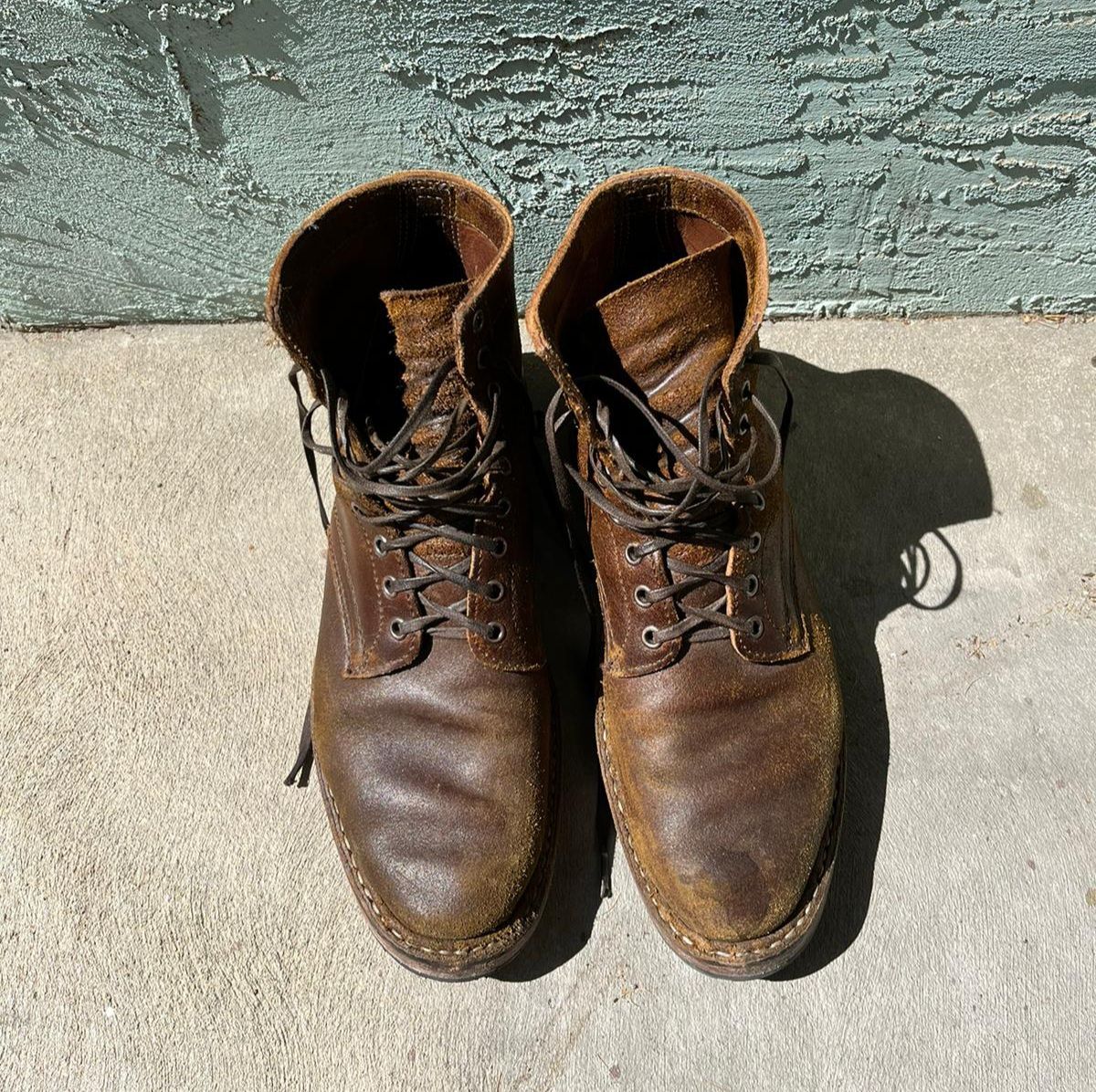 Photo by donyey on April 4, 2024 of the White's MP-Sherman Plain Toe in Horween Cinnamon Waxed Flesh.
