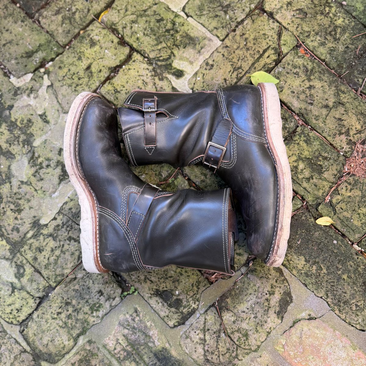 Photo by sthilburn on February 5, 2026 of the Wesco Boss Engineer Boot in Forest Chromexcel Leather.