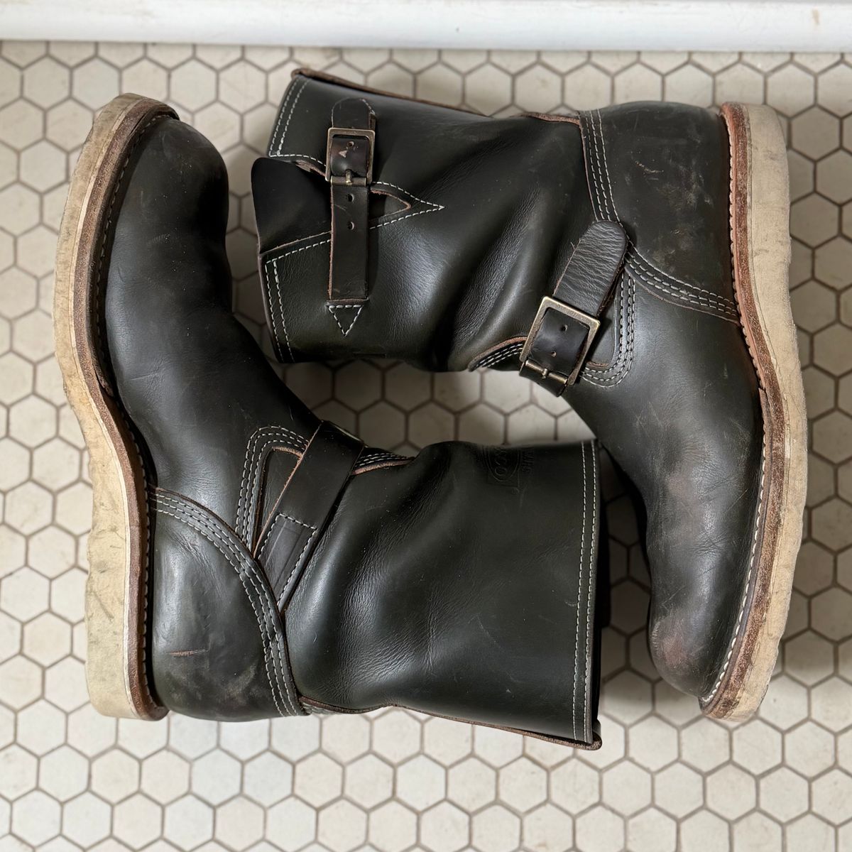 Photo by sthilburn on April 2, 2026 of the Wesco Boss Engineer Boot in Forest Chromexcel Leather.