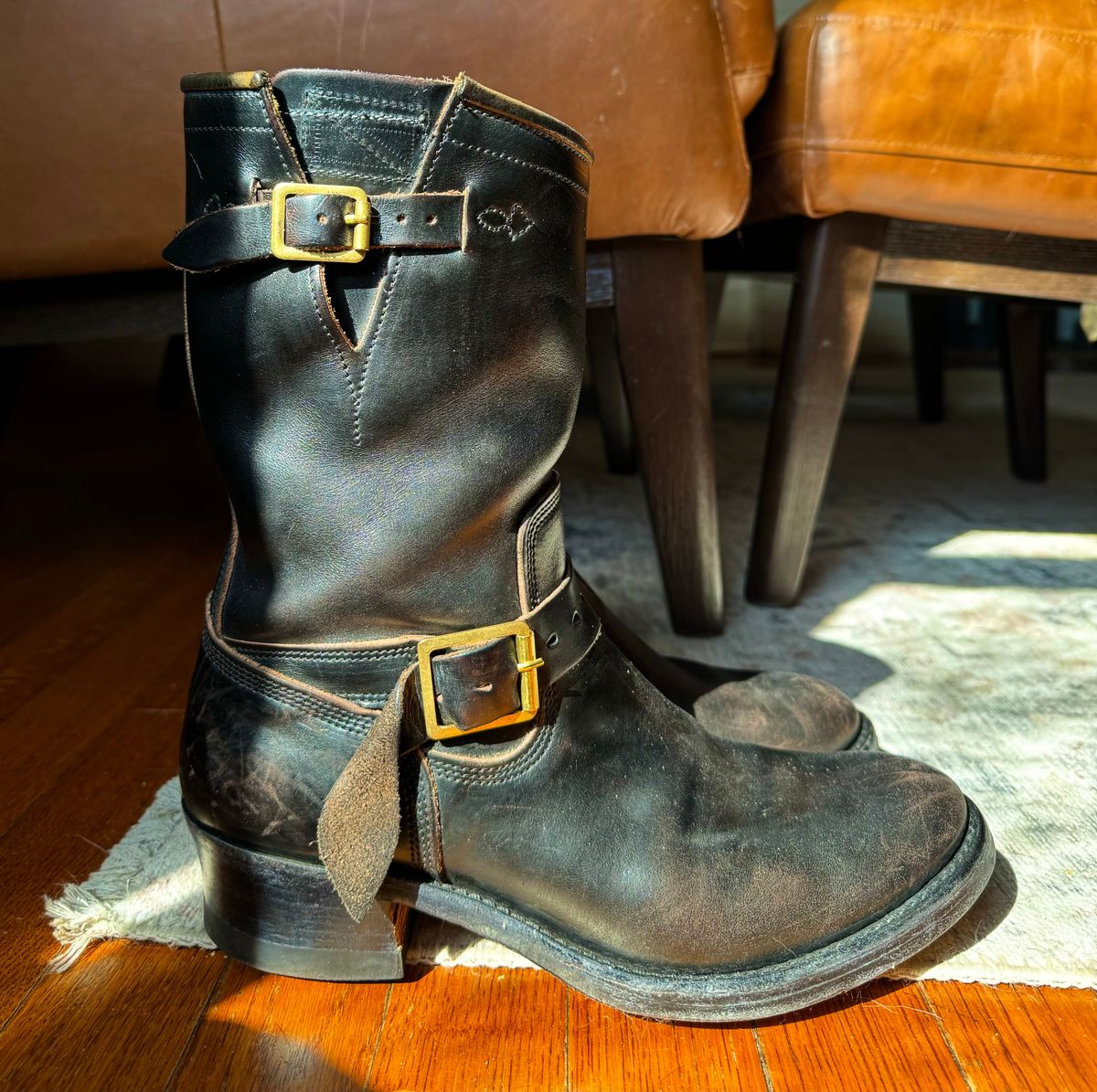 Photo by sthilburn on February 5, 2024 of the Role Club Engineer Boots in Horween Black Chromexcel Horsehide.