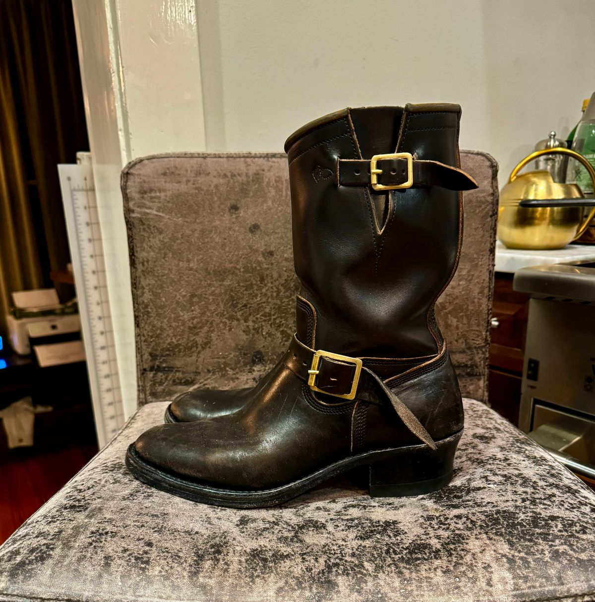 Photo by sthilburn on March 5, 2024 of the Role Club Engineer Boots in Horween Black Chromexcel Horsehide.